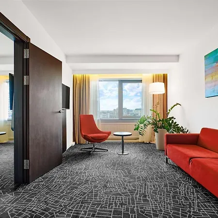 Park Inn By Radisson Kyiv Troyitska-3